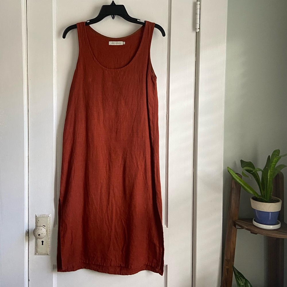 Ursa Minor Chao Sleveless Linen Dress